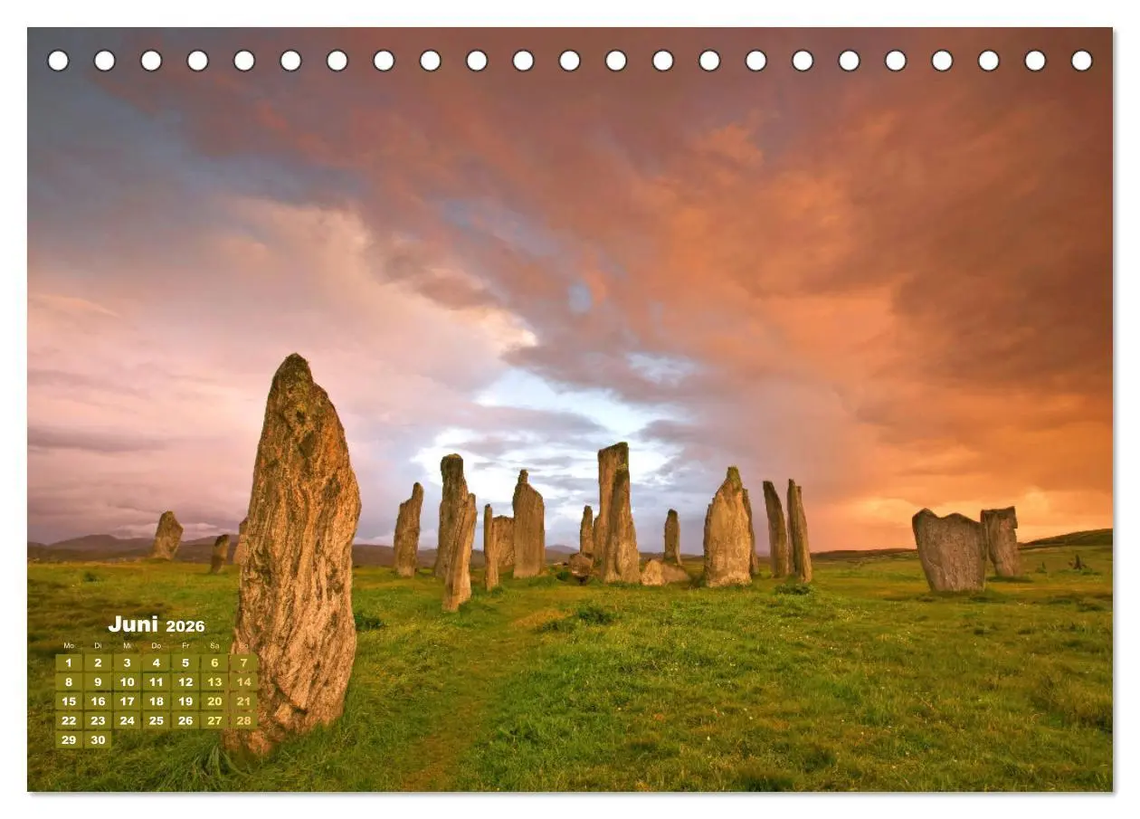 Bild: 9783457396414 | Naturschauspiele in Schottland (Tischkalender 2026 DIN A5 quer),...