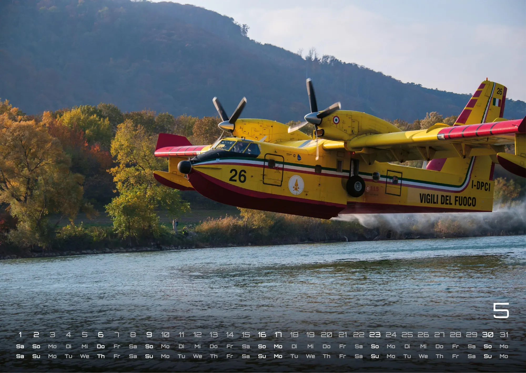 Bild: 9783986736514 | FIREFIGHTER - Retter in der Not - Feuerwehr - 2027 - Kalender DIN A3