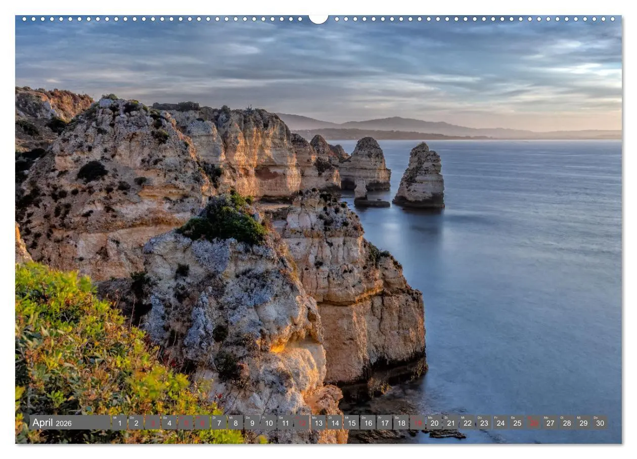 Bild: 9783457628614 | Die Algarve - Portugals märchenhafte Felsenküste (Wandkalender 2026...