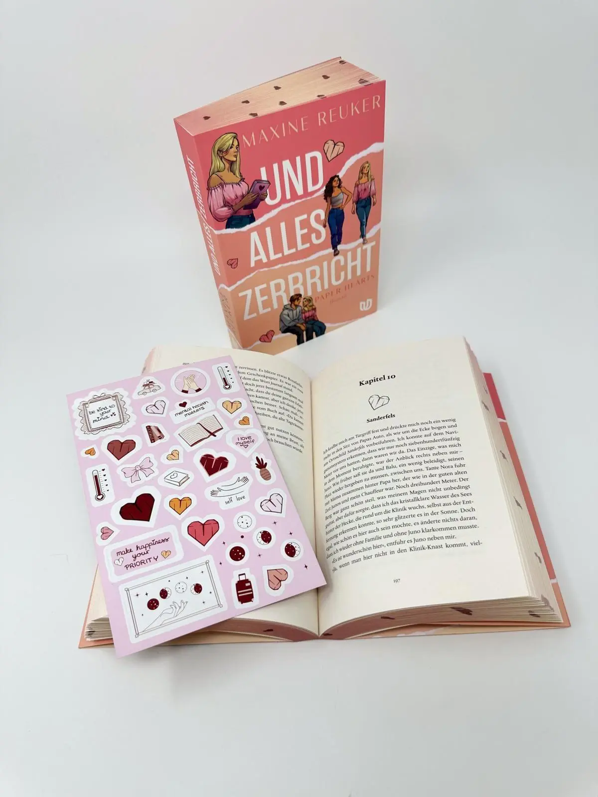 Bild: 9783690860215 | Und alles zerbricht (Paper Hearts 1) | Roman Eine hochemotionale YA!