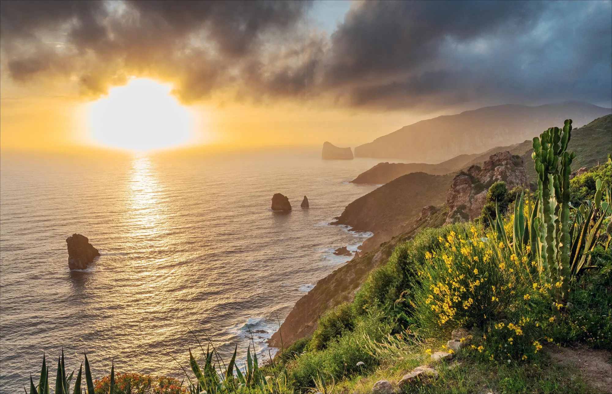 Bild: 9783987011115 | Sardinien | Unvergessliche Entdeckungen zwischen Fels und Meer | Buch