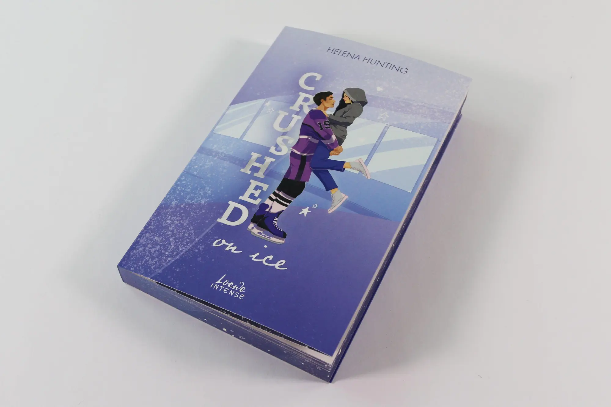 Bild: 9783743224315 | Crushed On Ice | Helena Hunting | Taschenbuch | 256 S. | Deutsch