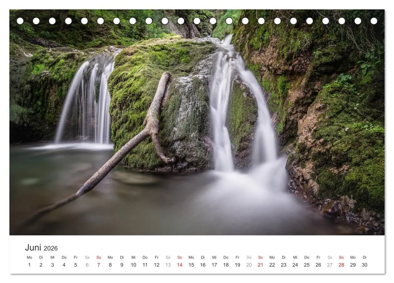Bild: 9783457975015 | Wasserfälle Europas (Tischkalender 2026 DIN A5 quer), CALVENDO...