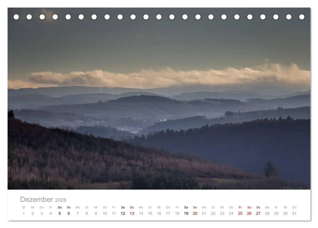 Bild: 9783457875315 | Sauerländer Berge (Tischkalender 2026 DIN A5 quer), CALVENDO...