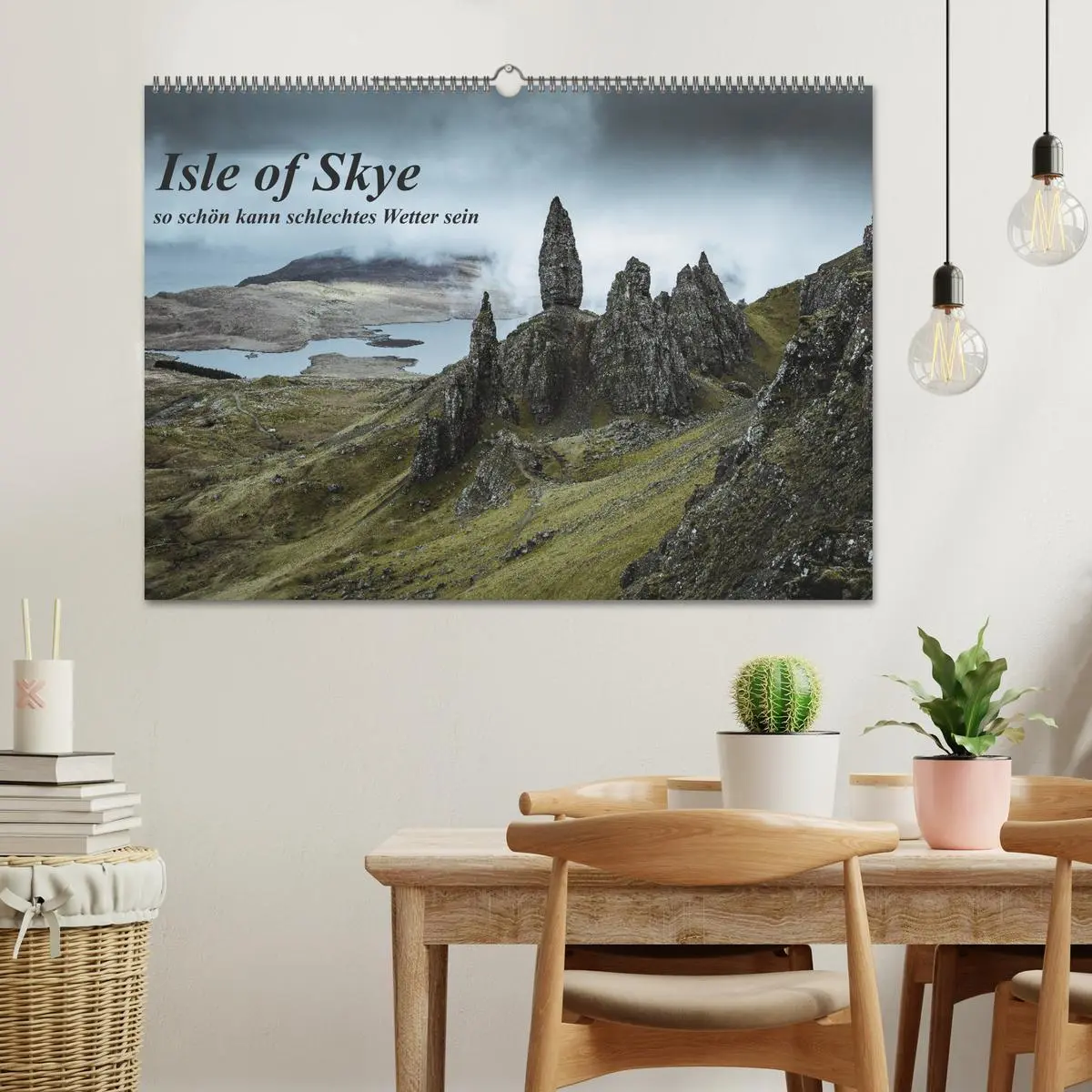 Bild: 9783457795415 | Isle of Skye - so schön kann schlechtes Wetter sein (Wandkalender...