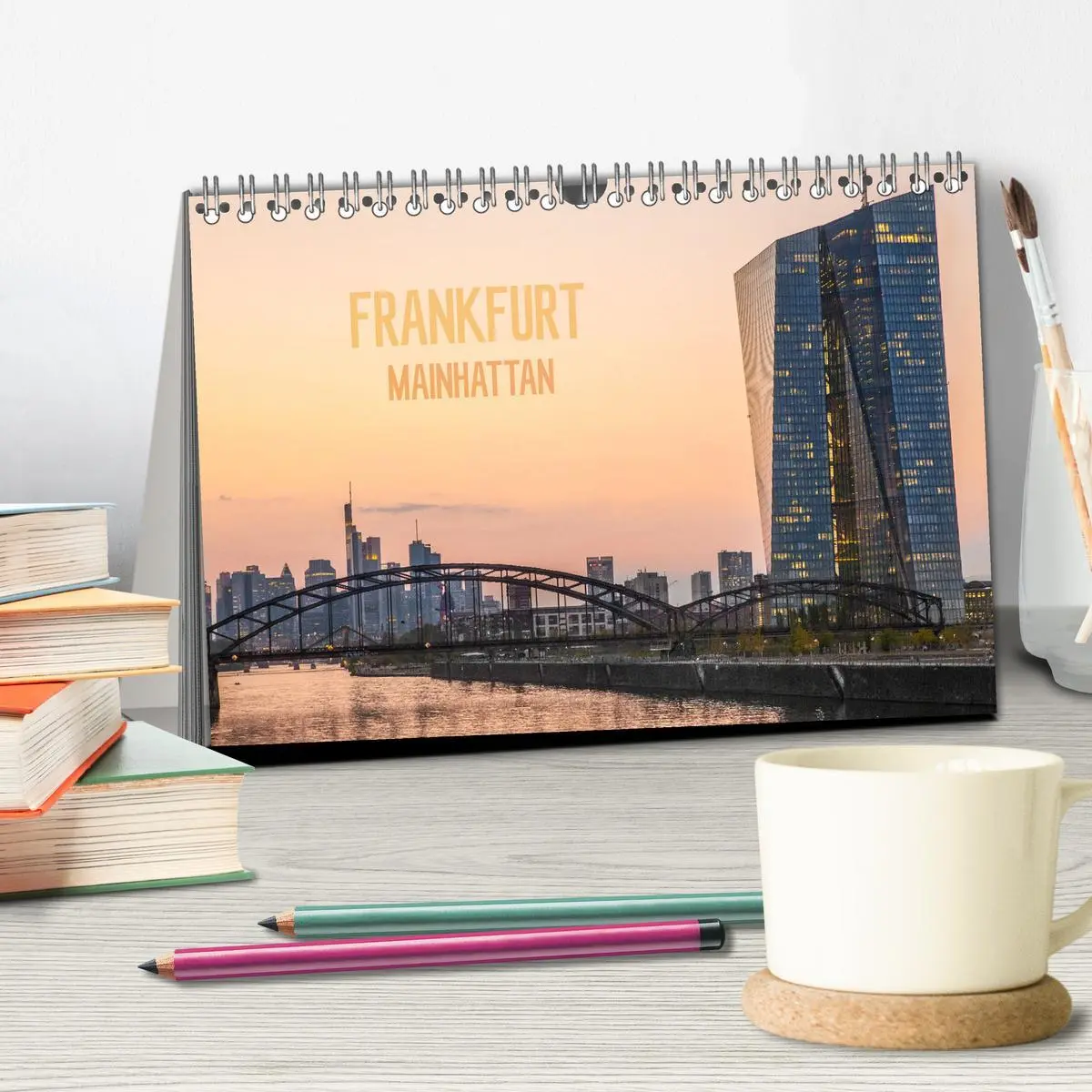 Bild: 9783457915615 | Frankfurt Mainhattan (Tischkalender 2026 DIN A5 quer), CALVENDO...