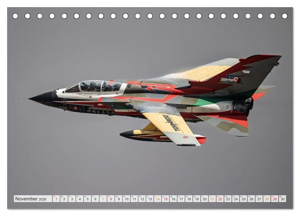 Bild: 9783516717815 | Panavia Tornado - The Multirole Fighter (Tischkalender 2026 DIN A5...