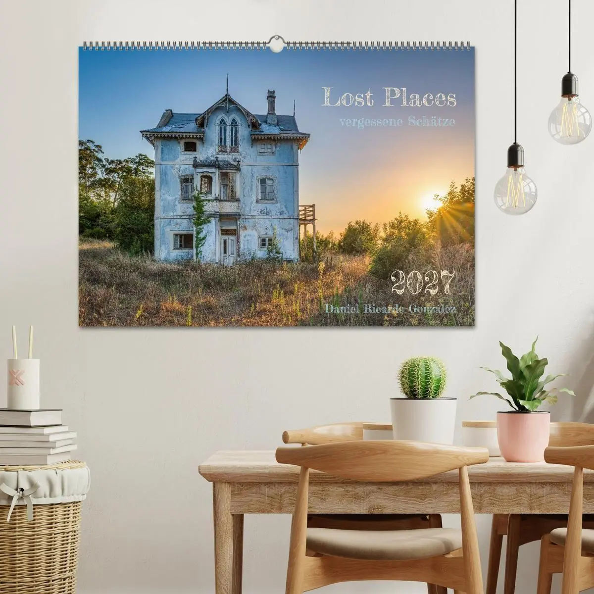Bild: 9783569468115 | Lost Places - vergessene Schätze (Wandkalender 2027 DIN A2 quer),...