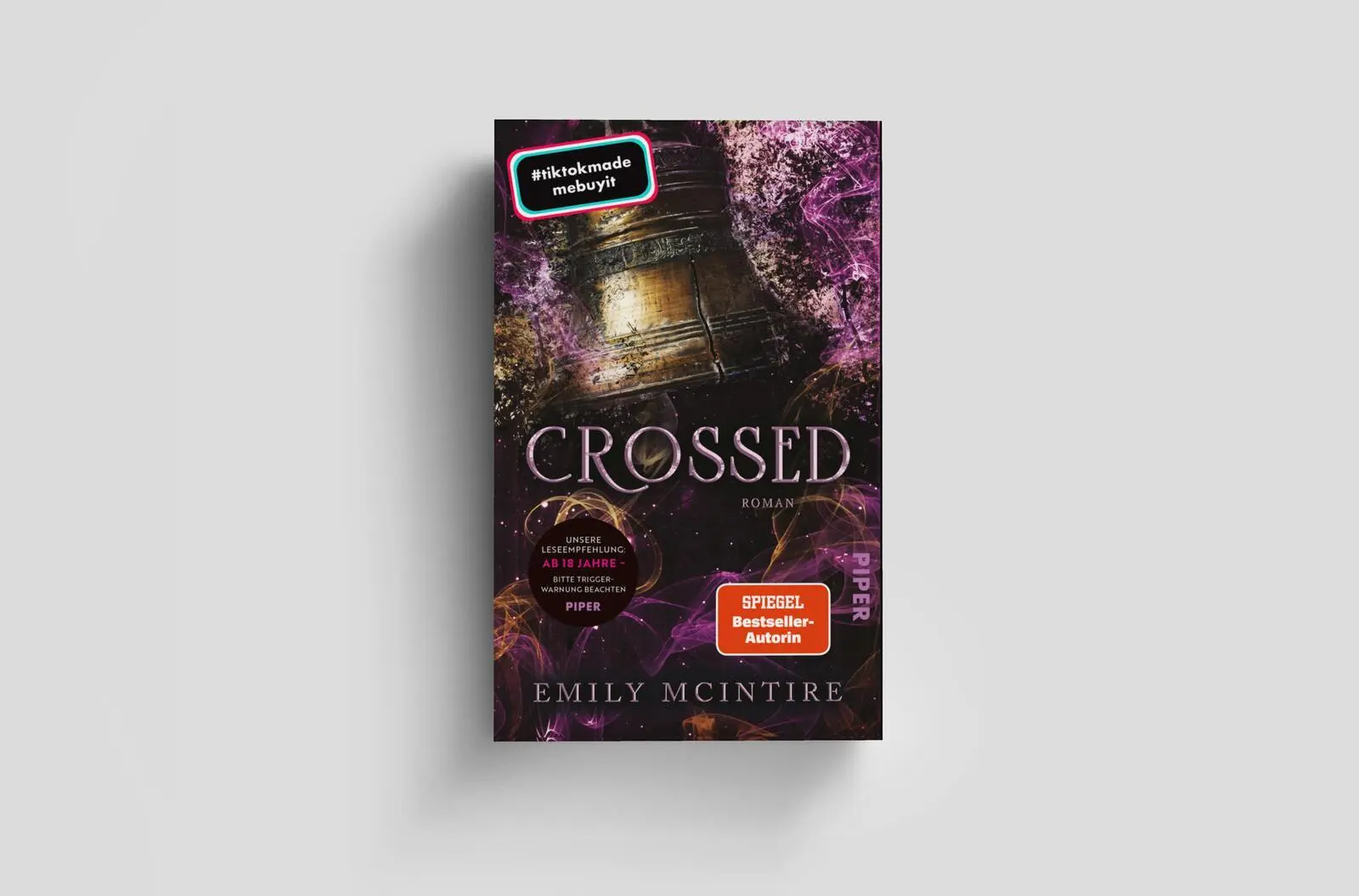 Bild: 9783492508315 | Crossed | Emily Mcintire | Taschenbuch | Never After | 416 S. | 2025