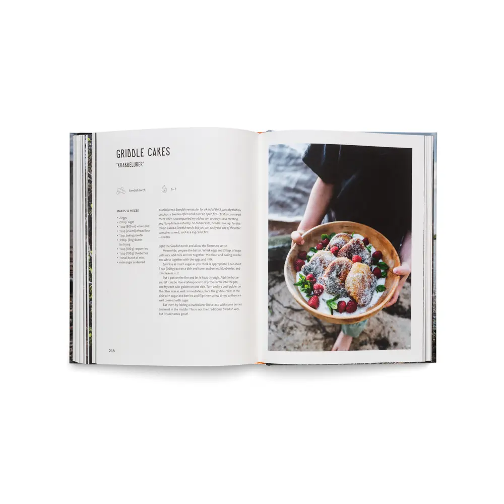 Bild: 9783967041316 | Cooking on Fire | Eva Helbæk Tram (u. a.) | Buch | 272 S. | Englisch