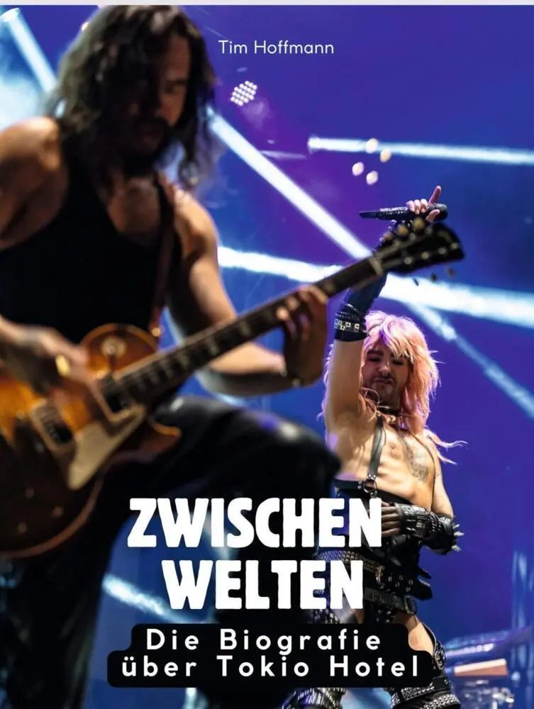 Cover: 9783695303816 | Zwischen Welten | Die Biografie über Tokio Hotel. Komplett in Farbe