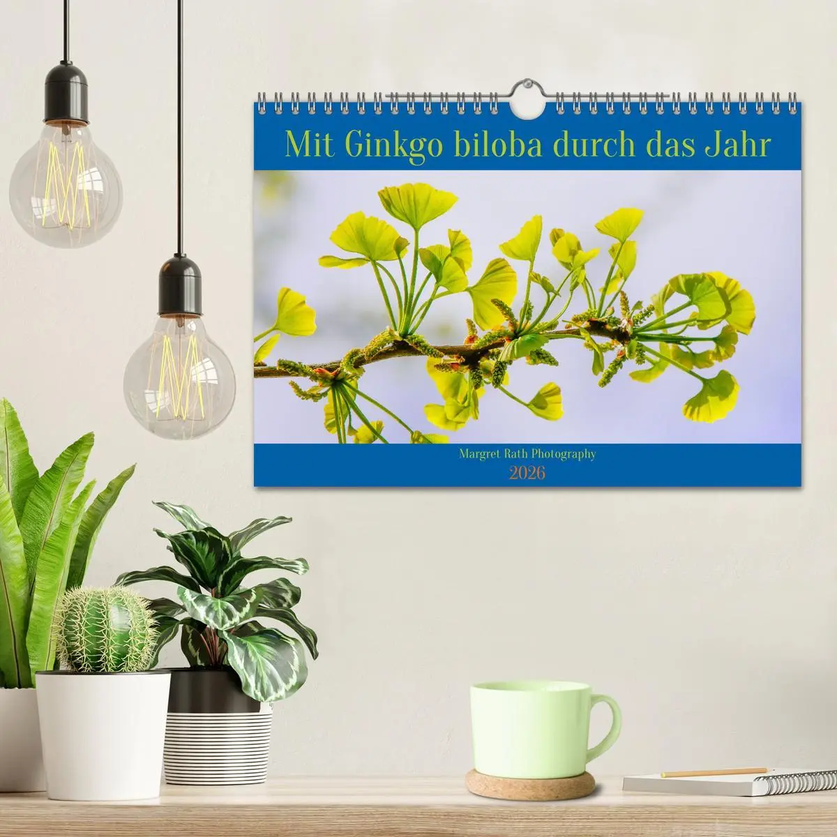 Bild: 9783457344316 | Mit Ginkgo biloba durch das Jahr (Wandkalender 2026 DIN A4 quer),...