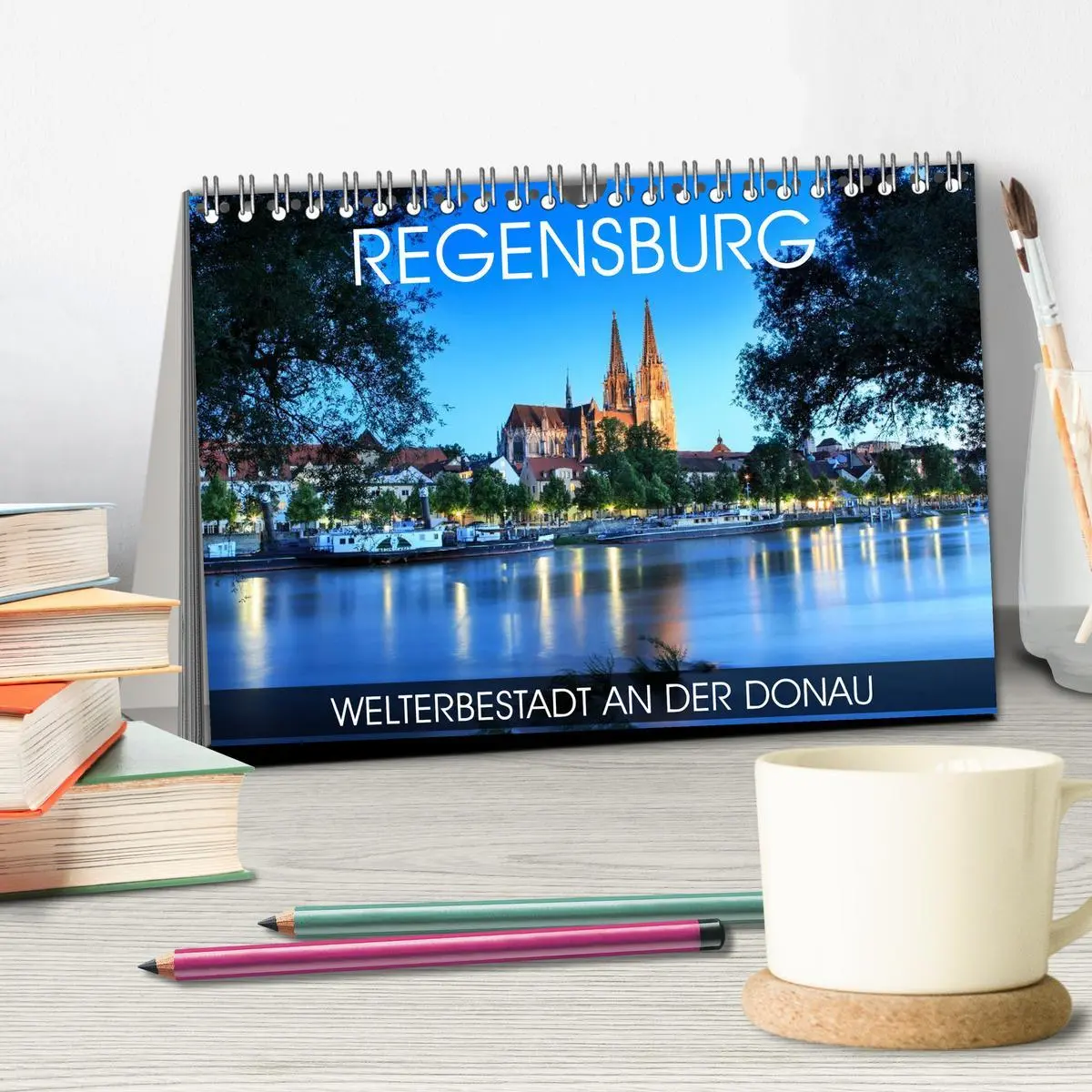 Bild: 9783457955116 | Regensburg - Welterbestadt an der Donau (Tischkalender 2026 DIN A5...