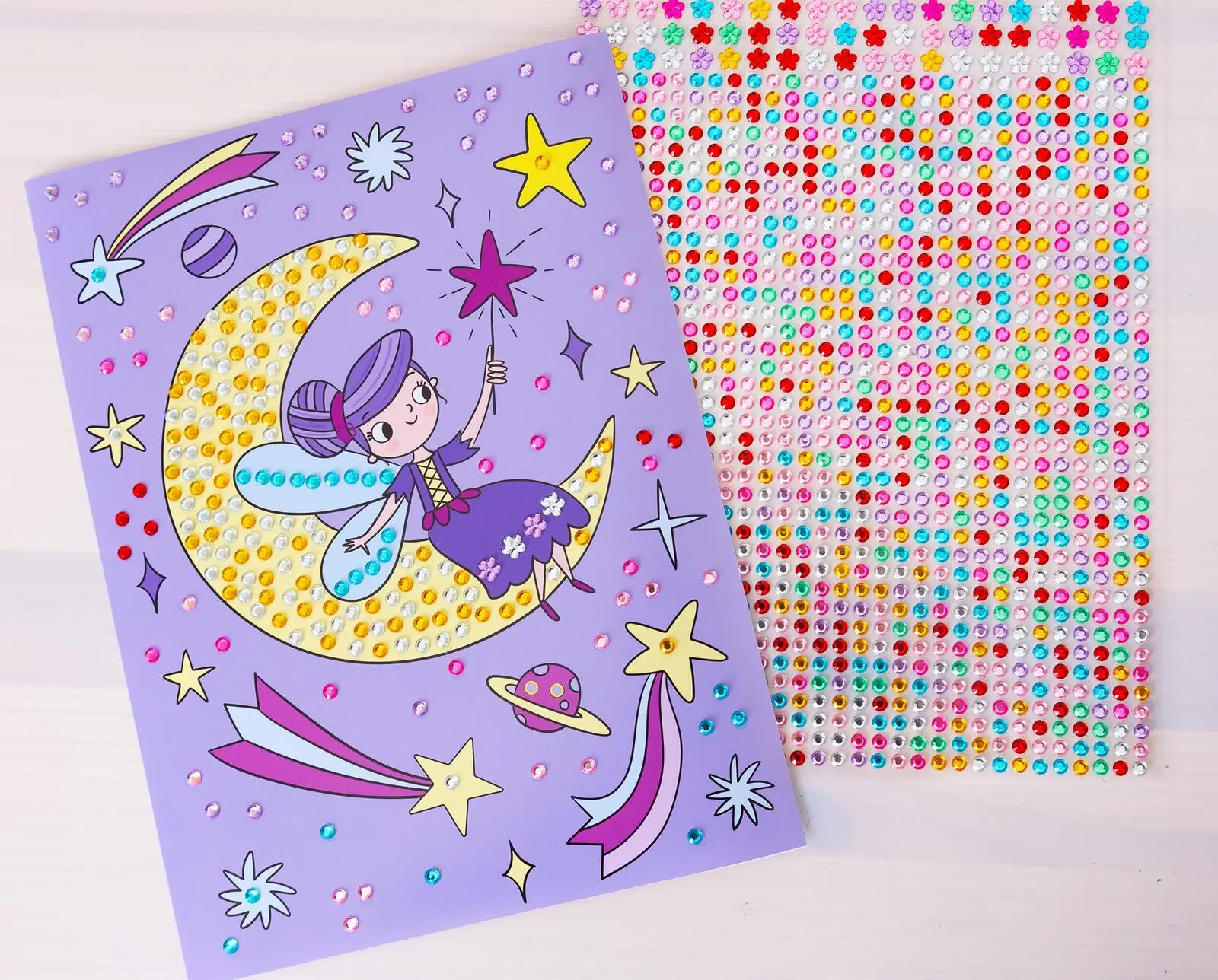 Bild: 9783845855516 | Mein Diamant-Stickerheft - Feen | Sarah Wade | Taschenbuch | 32 S.