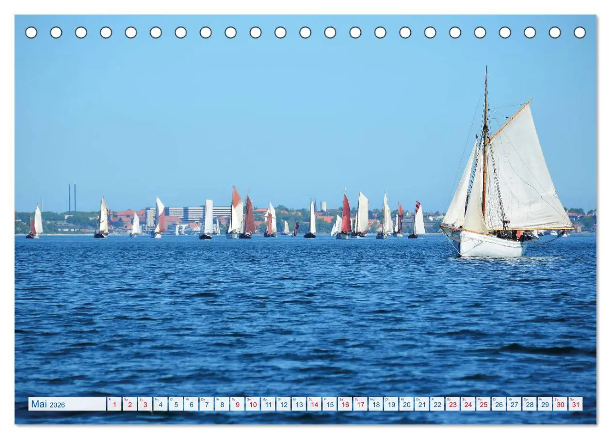 Bild: 9783457825716 | Flensburg Fjord (Tischkalender 2026 DIN A5 quer), CALVENDO...