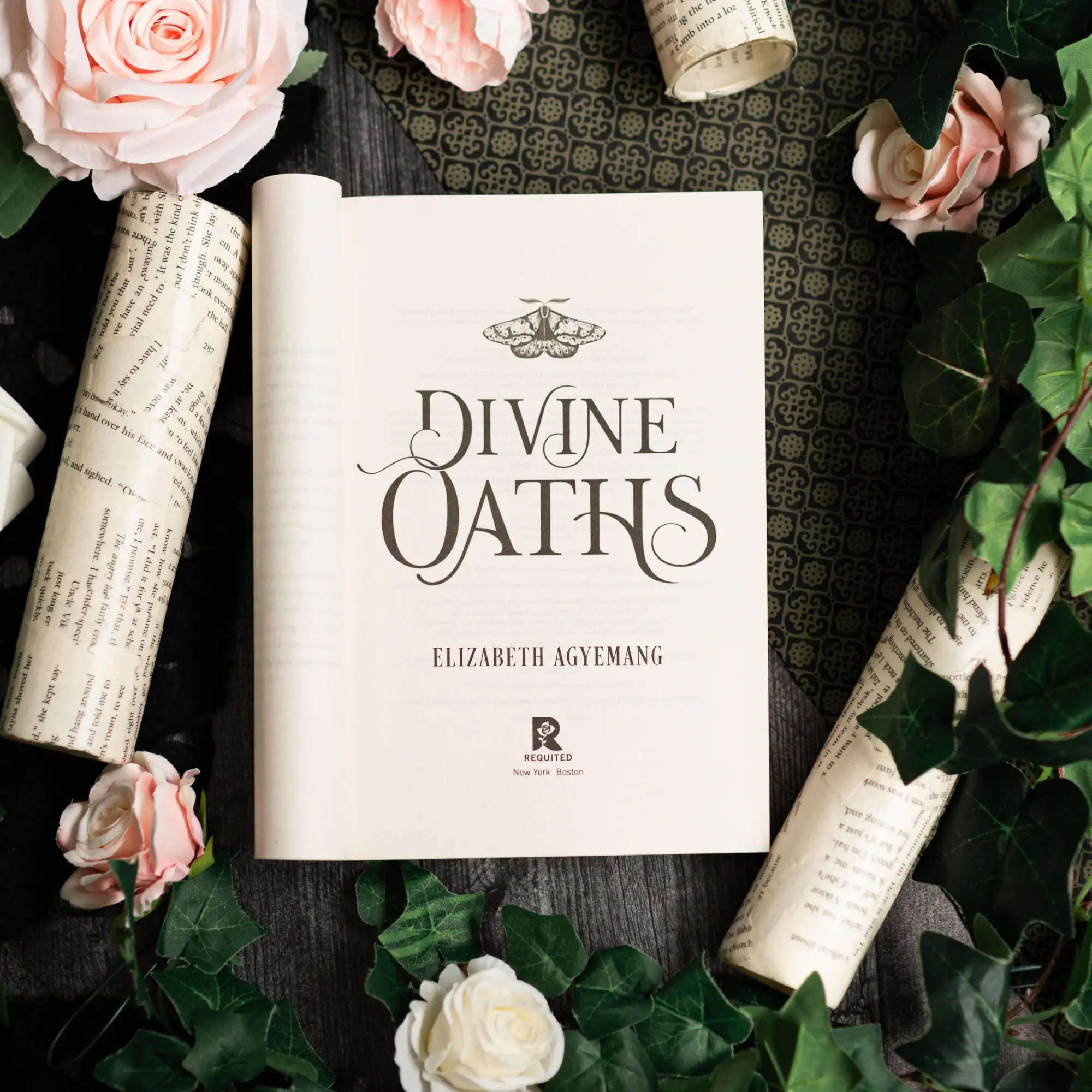 Bild: 9780316605816 | Divine Oaths (Standard Edition) | Elizabeth Agyemang | Taschenbuch
