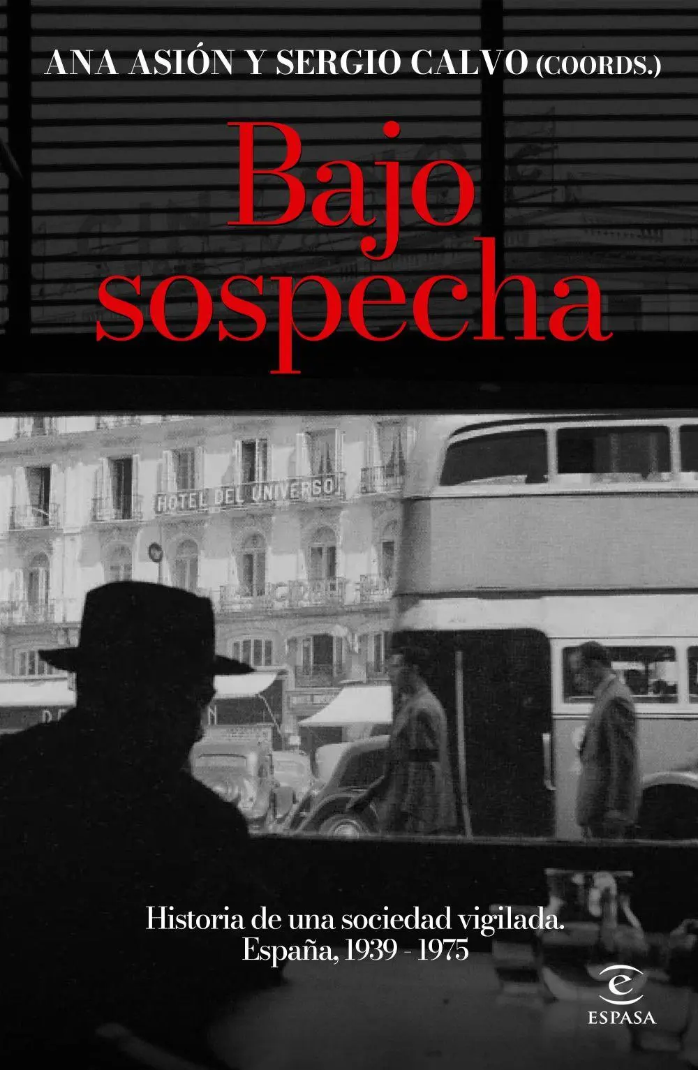 Bild: 9788467075816 | Bajo sospecha | Sergio Calvo Romero (u. a.) | Taschenbuch | Spanisch