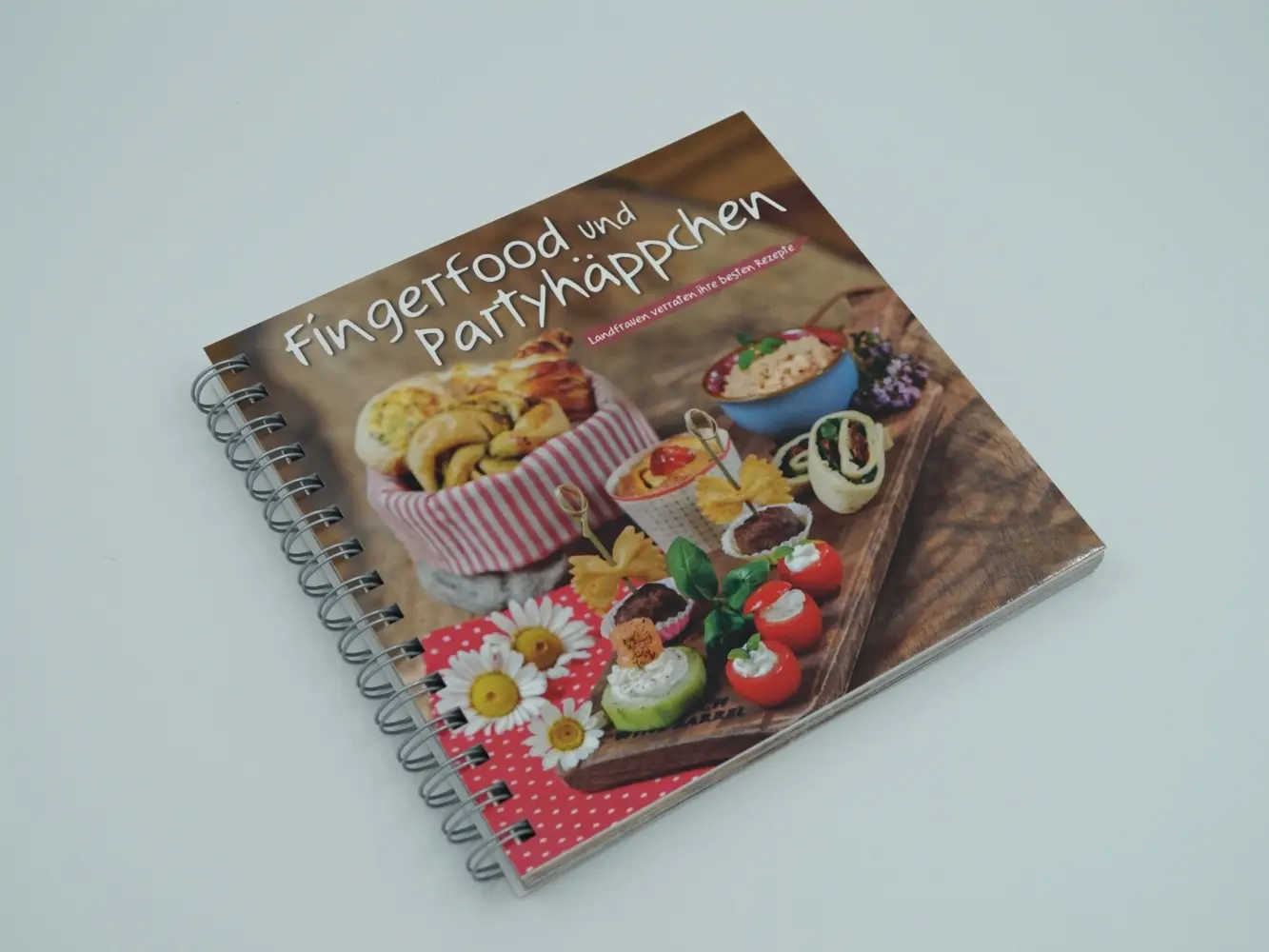 Bild: 9783784356716 | Fingerfood und Partyhäppchen | Mareike Dorda (u. a.) | Taschenbuch