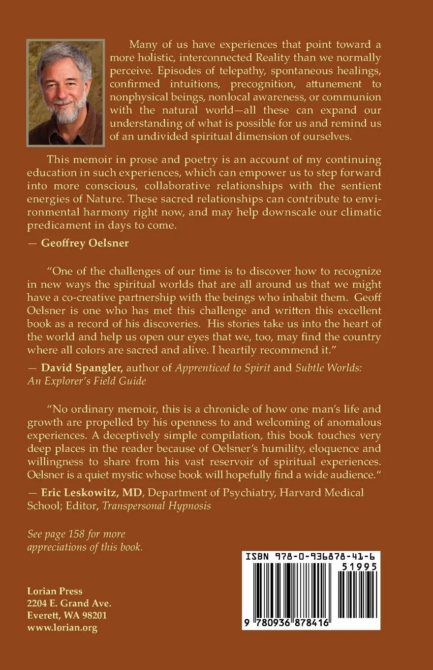 Rückseite: 9780936878416 | A Country Where All Colors Are Sacred and Alive | Geoffrey Oelsner