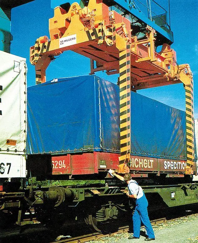 Bild: 9783861339816 | Geschichte der Seecontainer | und der Intermodal-Wechselbehälter