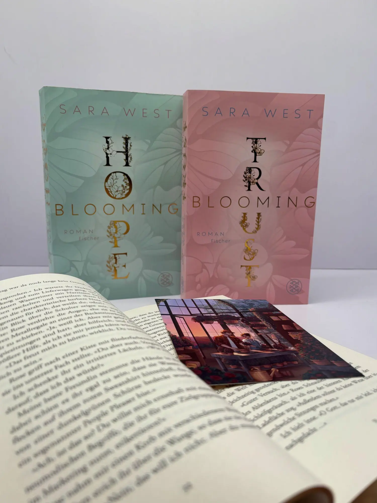 Bild: 9783596711017 | Blooming Fate | Sara West | Taschenbuch | 384 S. | Deutsch | 2026