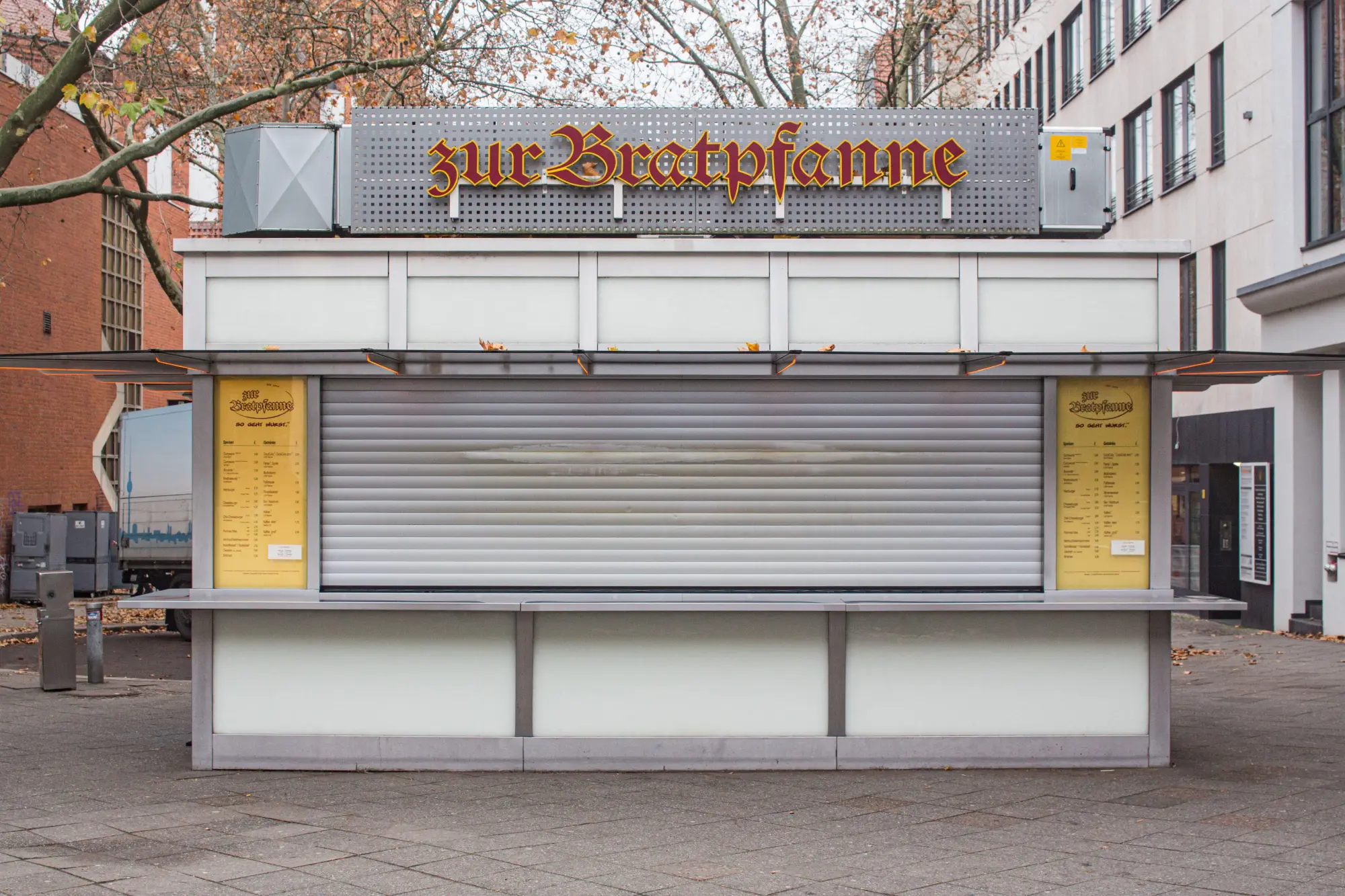 Bild: 9783968492117 | Berlin in 80 Imbissen | Björn Kuhligk | Taschenbuch | 120 S. | Deutsch