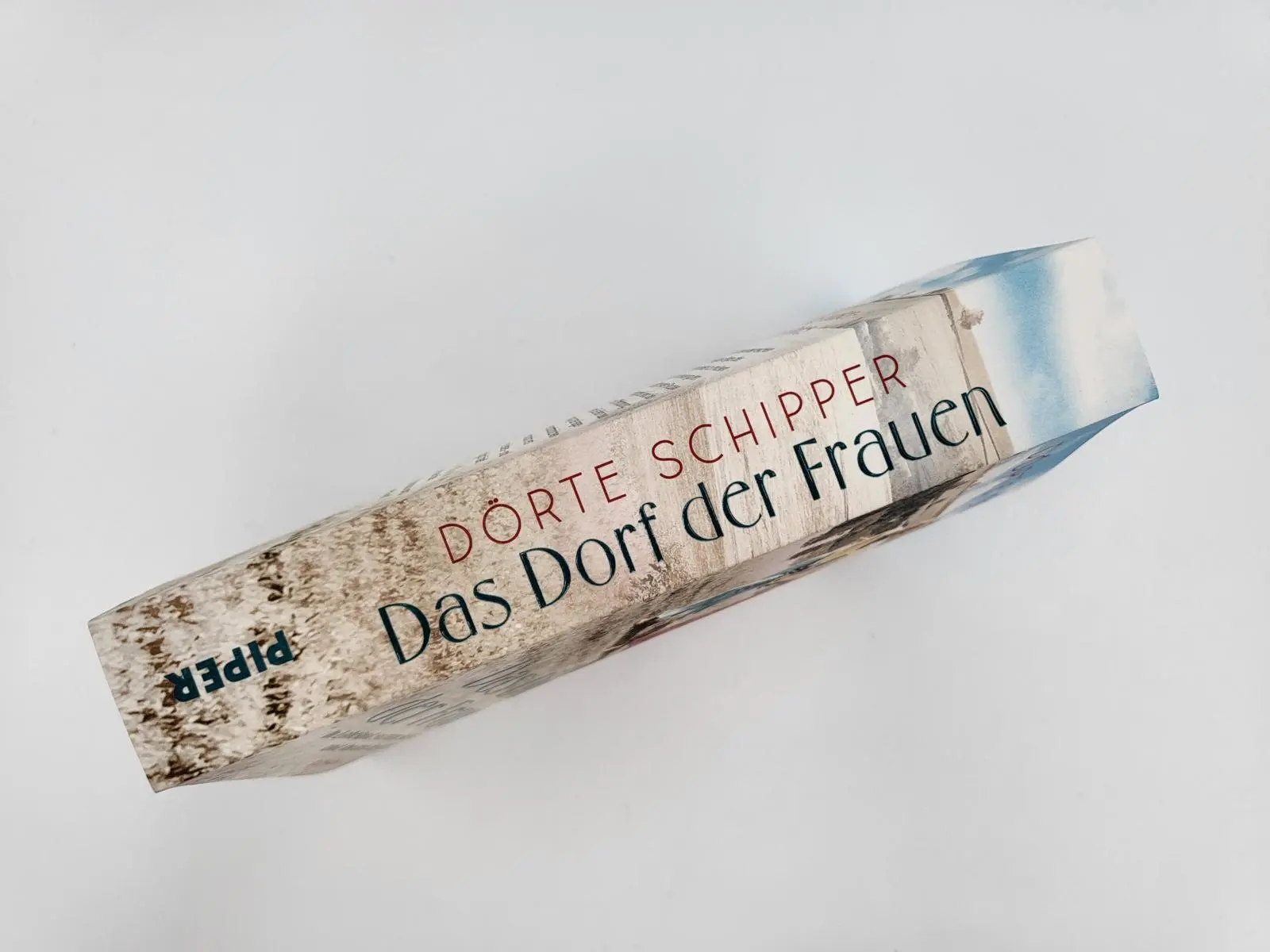 Bild: 9783492063517 | Das Dorf der Frauen | Dörte Schipper | Taschenbuch | 416 S. | Deutsch