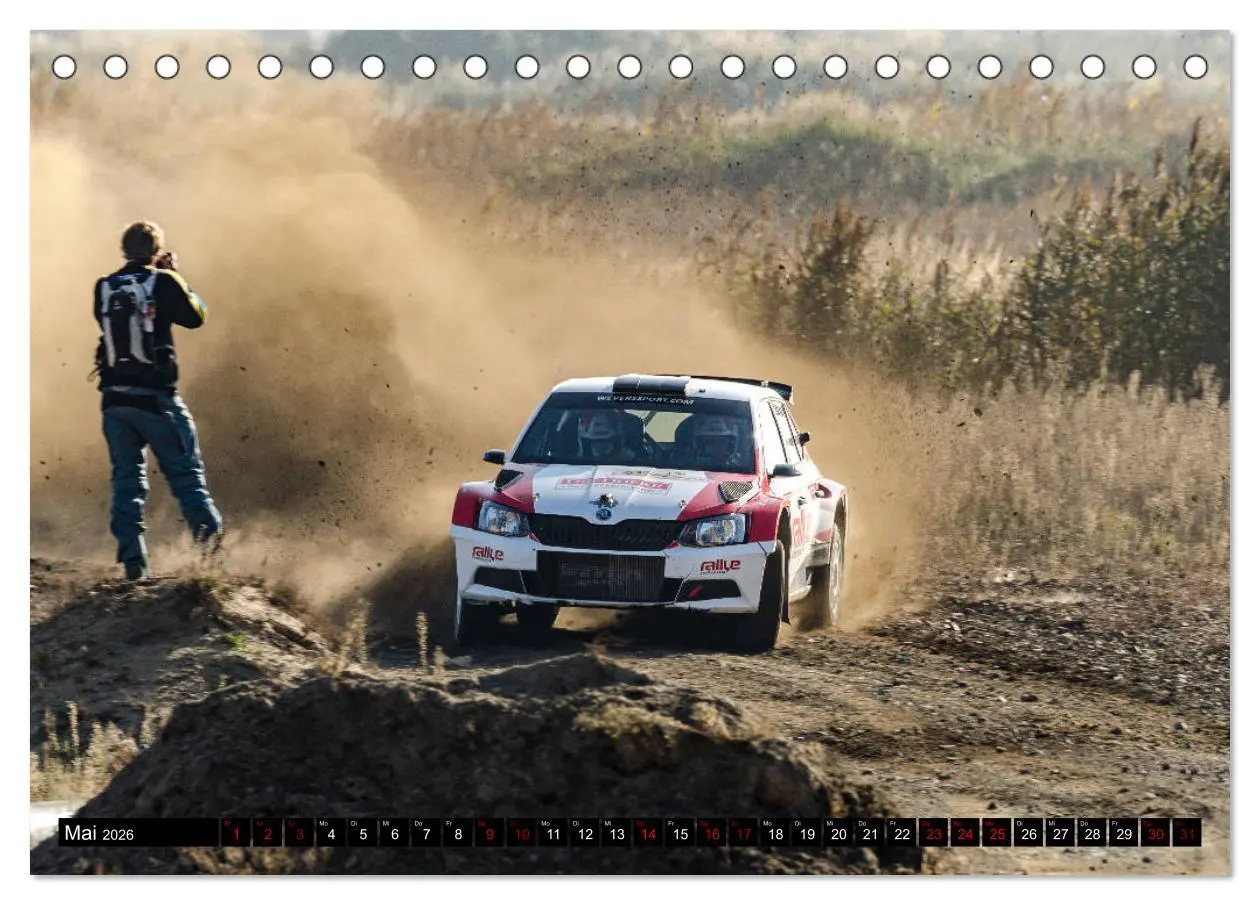Bild: 9783457754917 | SCHNELL! AUTHENTISCH! MITTENDRIN! - RALLYE! (Tischkalender 2026 DIN...