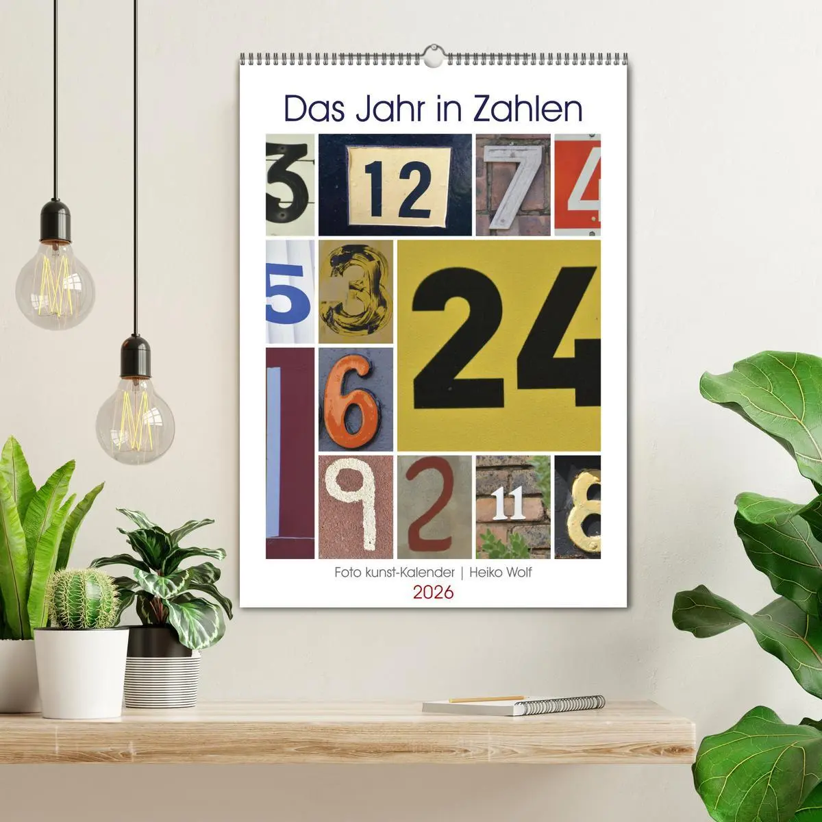 Bild: 9783516295917 | Das Jahr in Zahlen (Wandkalender 2026 DIN A2 hoch), CALVENDO...