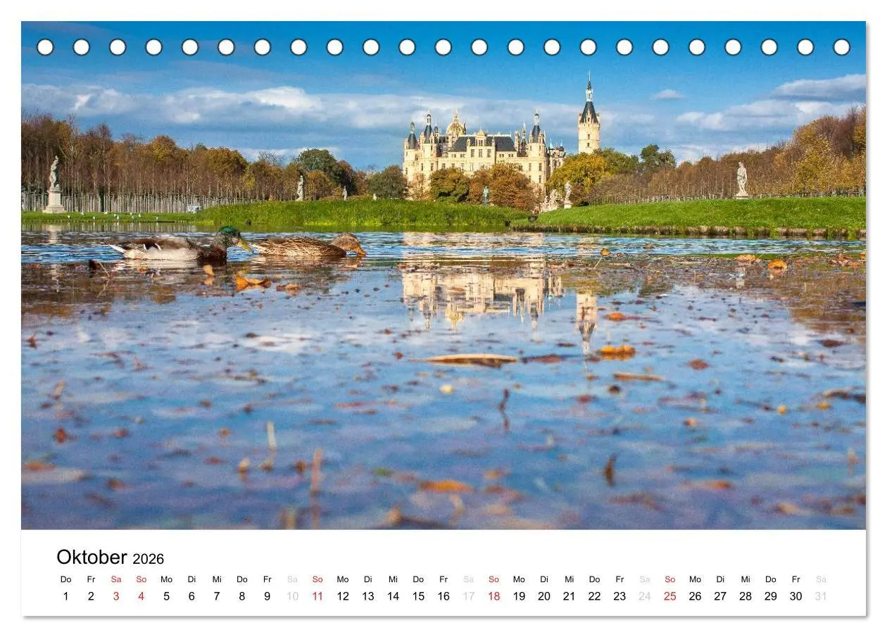 Bild: 9783516116717 | Schweriner Märchenschloss (Tischkalender 2026 DIN A5 quer),...