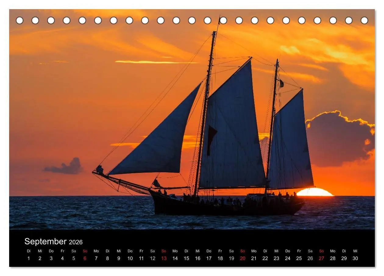 Bild: 9783516036817 | Windjammer auf der Ostsee im Abendlicht (Tischkalender 2026 DIN A5...