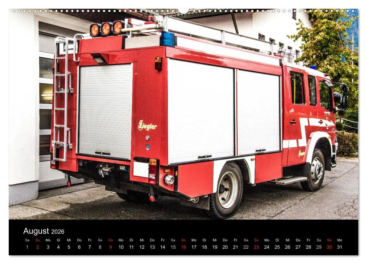 Bild: 9783516168617 | Einsatzfahrzeuge - Bayern (Wandkalender 2026 DIN A2 quer), CALVENDO...