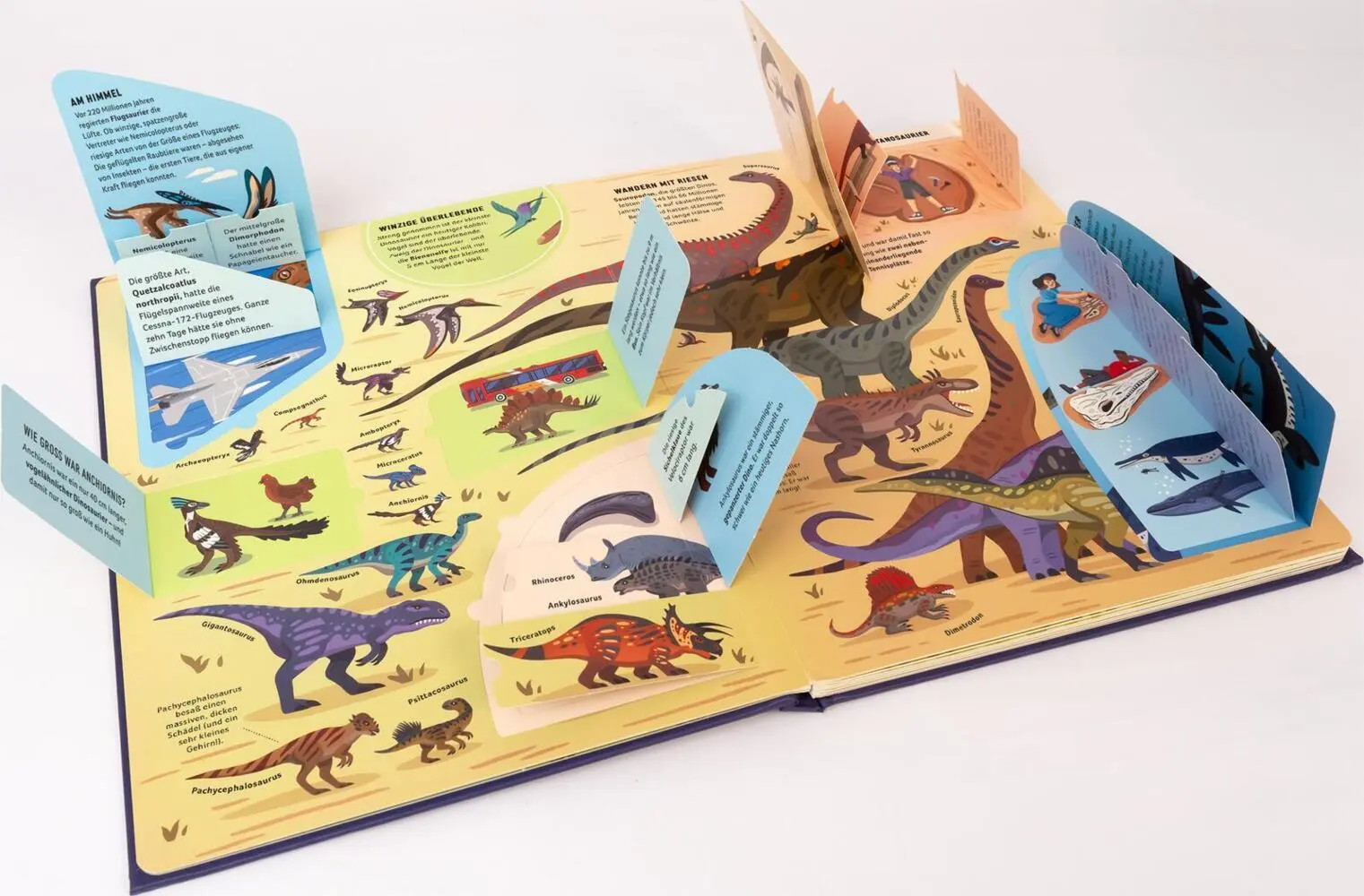 Autor: 9783845861418 | Dinosaurier | Mit über 200 Klappen zum Entdecken | Eryl Nash | Buch