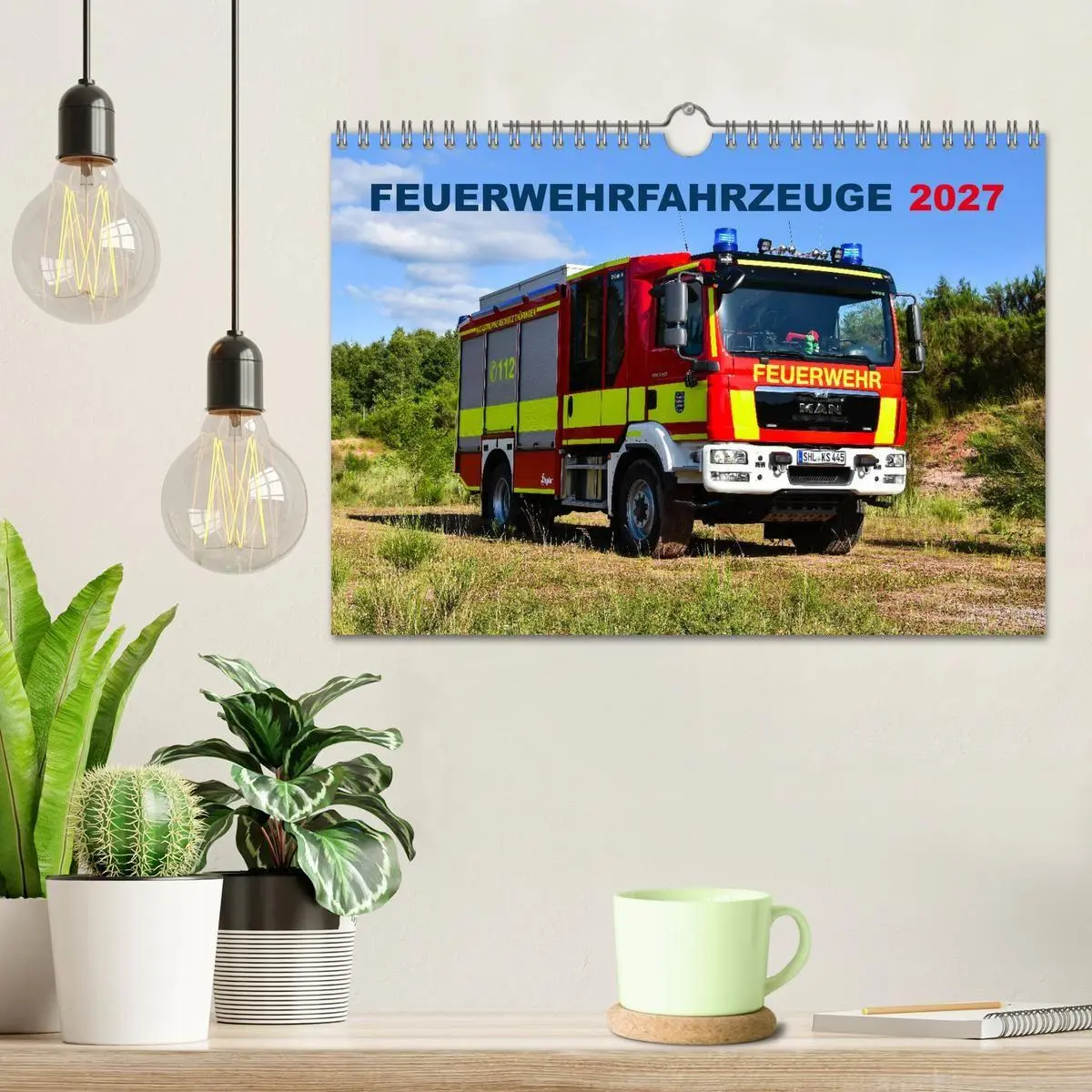 Bild: 9783569785618 | Feuerwehrfahrzeuge (Wandkalender 2027 DIN A4 quer), CALVENDO...