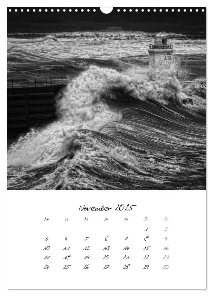 Bild: 9783457048818 | Schottland Monochrom (Wandkalender 2025 DIN A3 hoch), CALVENDO...