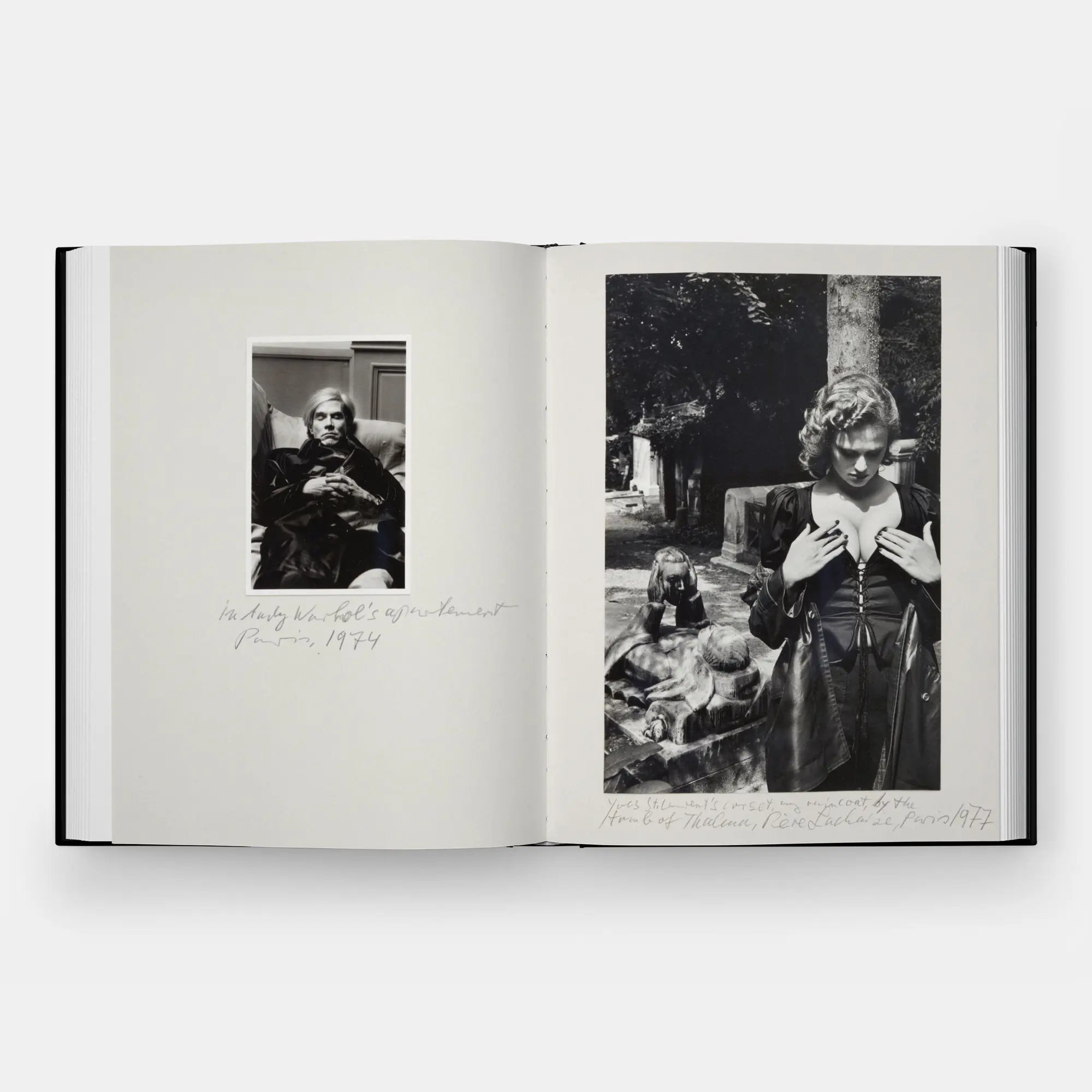 Bild: 9781837291519 | Helmut Newton: One-off | Helmut Newton | Buch | Phaidon Press | 144 S.