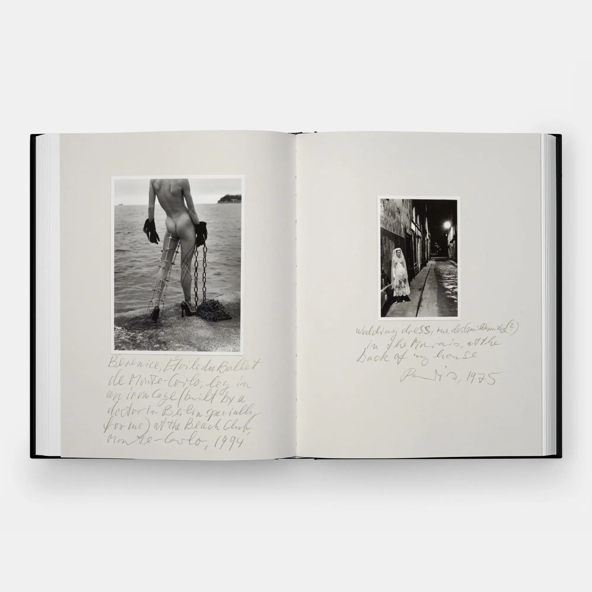 Bild: 9781837291519 | Helmut Newton: One-off | Helmut Newton | Buch | Phaidon Press | 144 S.