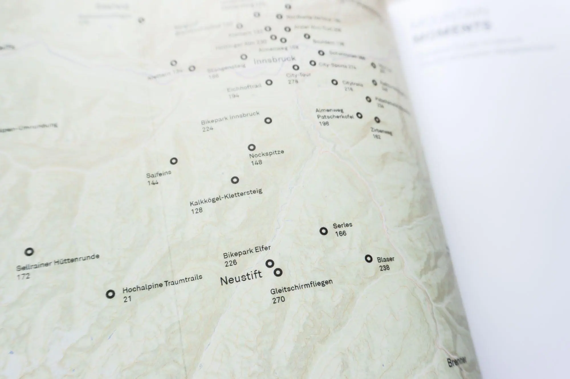 Bild: 9783948723019 | Outdoor Guide Innsbruck | Die 60 schönsten Bergabenteuer | Schwager