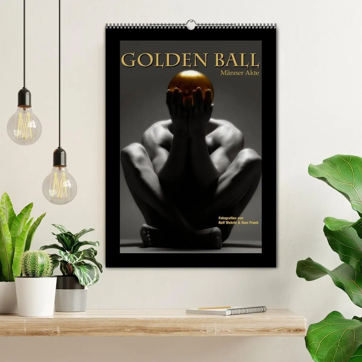 Bild: 9783516443219 | Golden Ball - Männer Akte (Wandkalender 2026 DIN A2 hoch), CALVENDO...