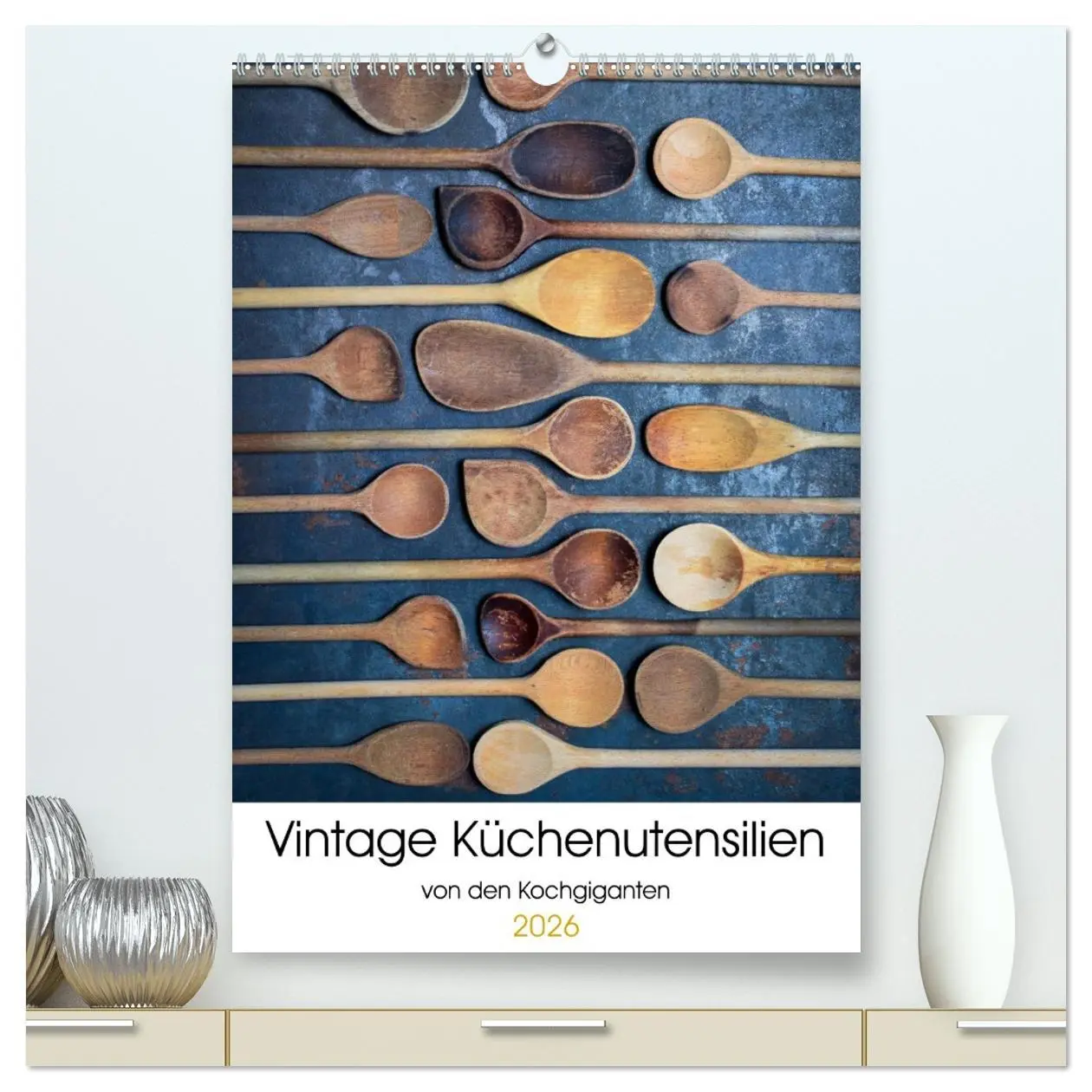 Cover: 9783516363319 | Vintage Küchenutensilien (hochwertiger Premium Wandkalender 2026...