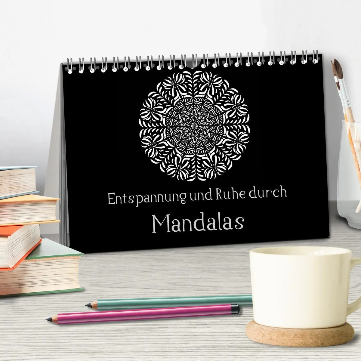 Bild: 9783457944219 | Entspannung und Ruhe durch Mandalas (Tischkalender 2026 DIN A5...