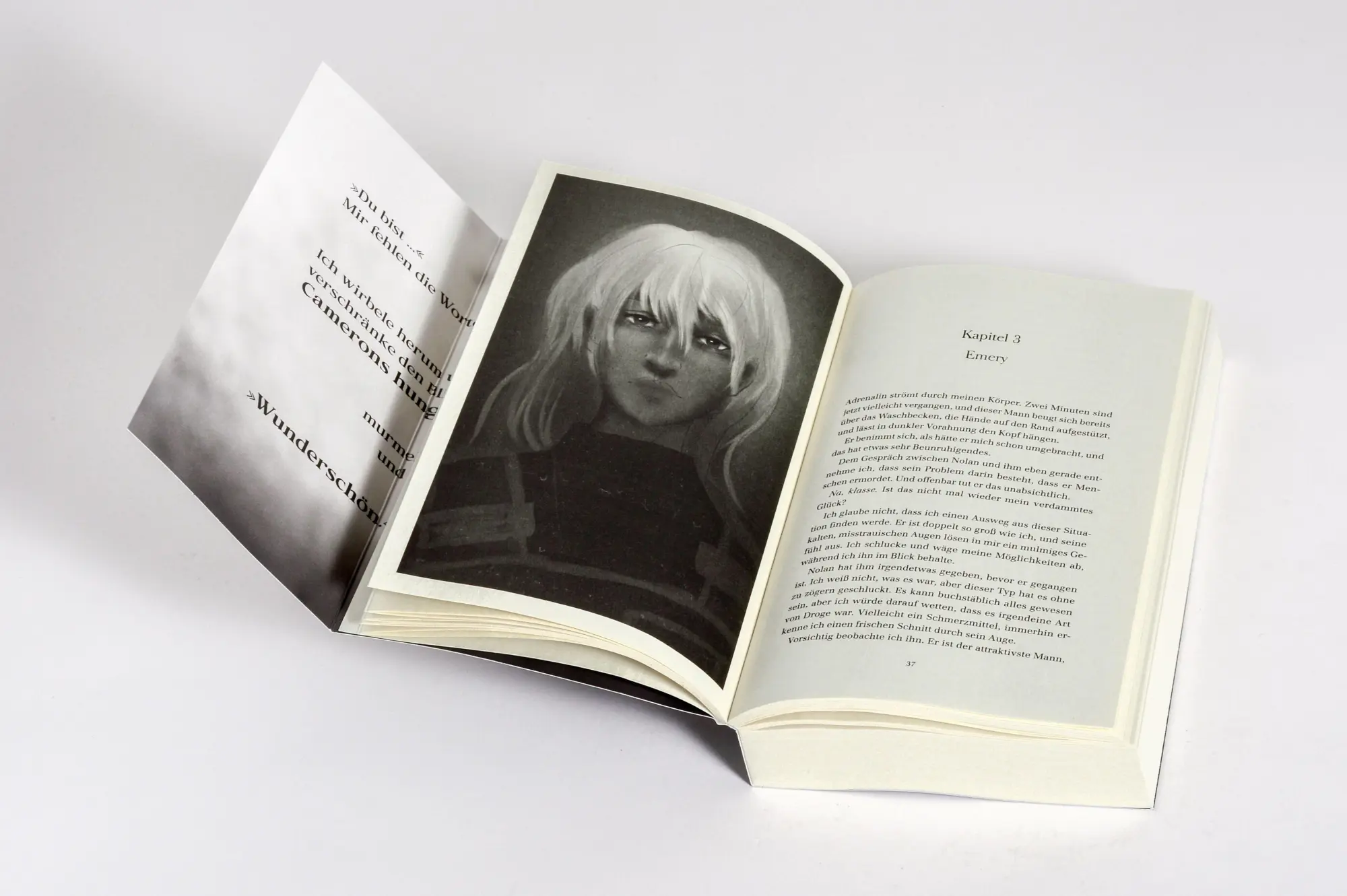 Bild: 9783734115219 | Your Knife, My Heart | K M Moronova | Taschenbuch | 400 S. | Deutsch