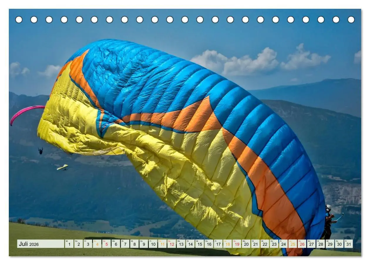 Bild: 9783457955819 | Freiheit und Abenteuer - Paragliding (Tischkalender 2026 DIN A5...