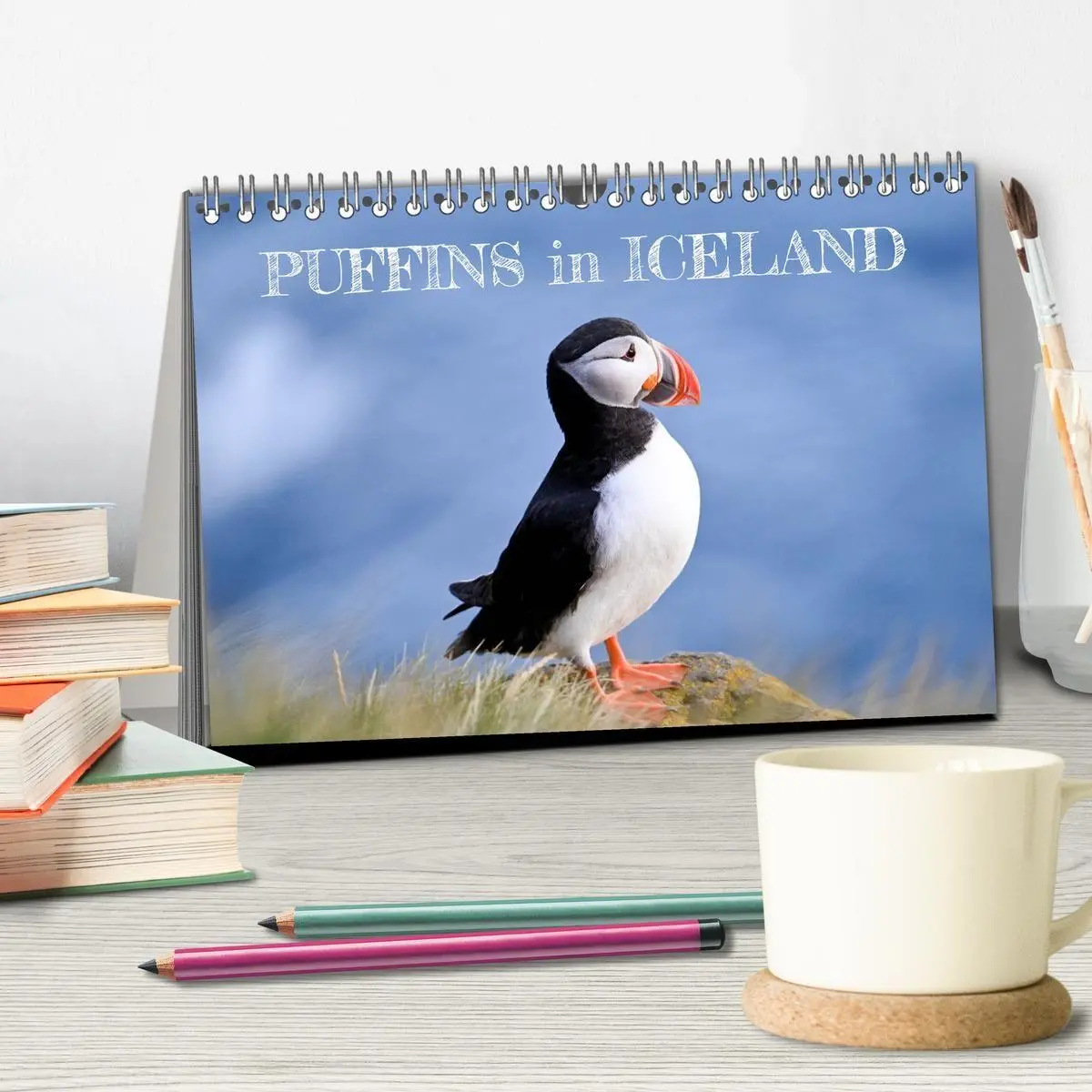 Bild: 9783516691320 | Puffins in Iceland (Desk Calendar 2026 DIN A5 landscape), CALVENDO...