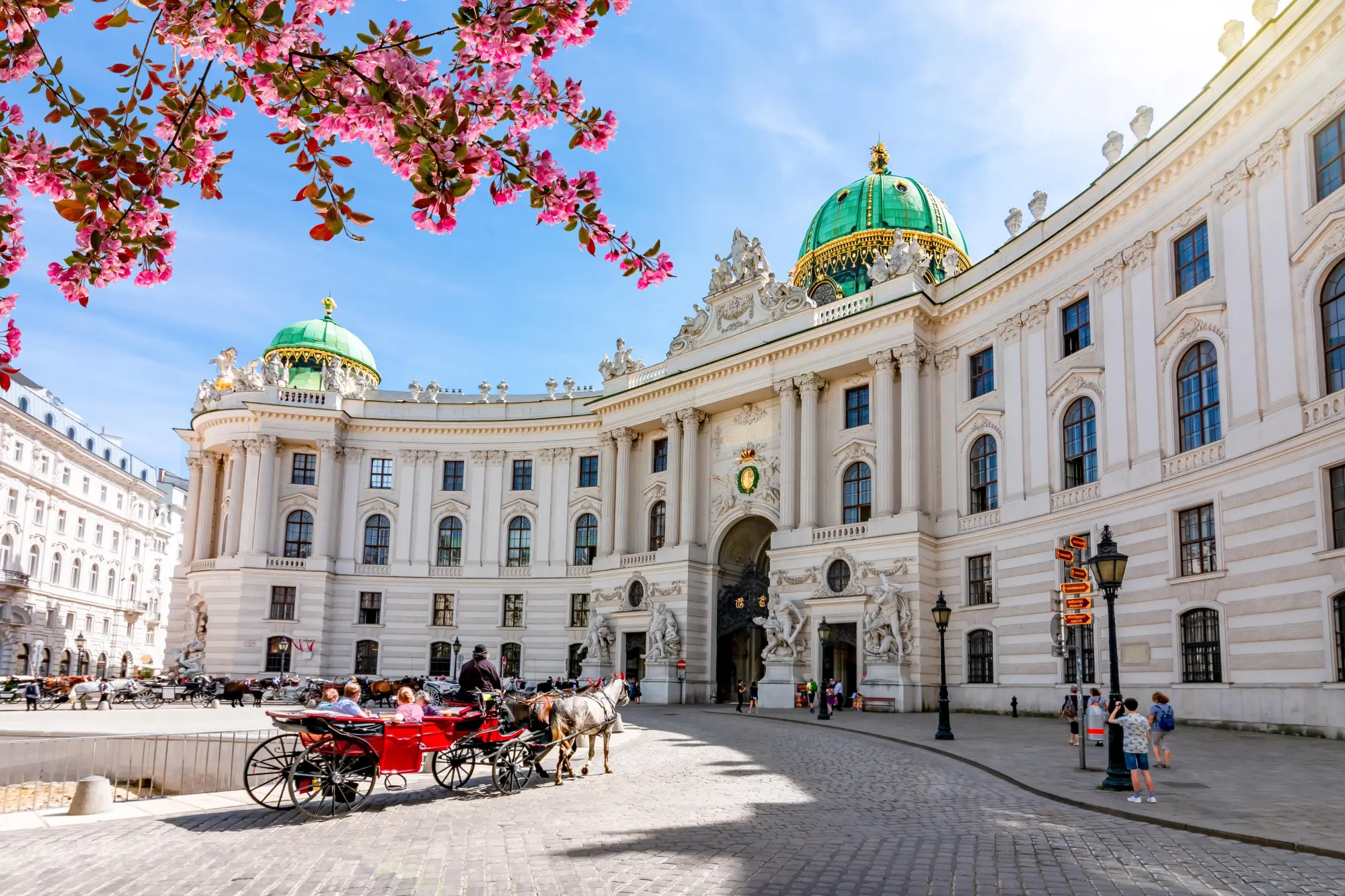Bild: 9783734332920 | Einfach Wien! | Thomas Tribus | Taschenbuch | 96 S. | Deutsch | 2025