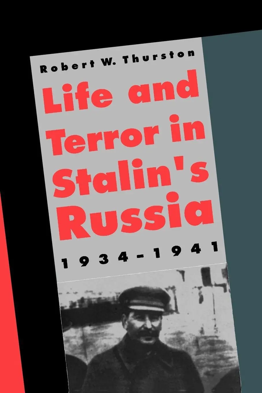 Cover: 9780300074420 | Life and Terror in Stalins Russia, 1934-1941 | Robert W. Thurston