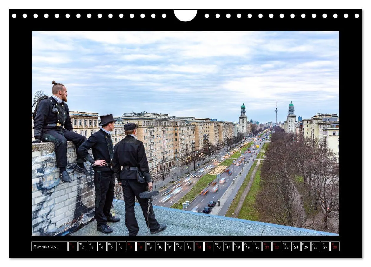 Bild: 9783457814420 | Schornsteinfeger über Berlin - Die Glücksbringer auf den Dächern...