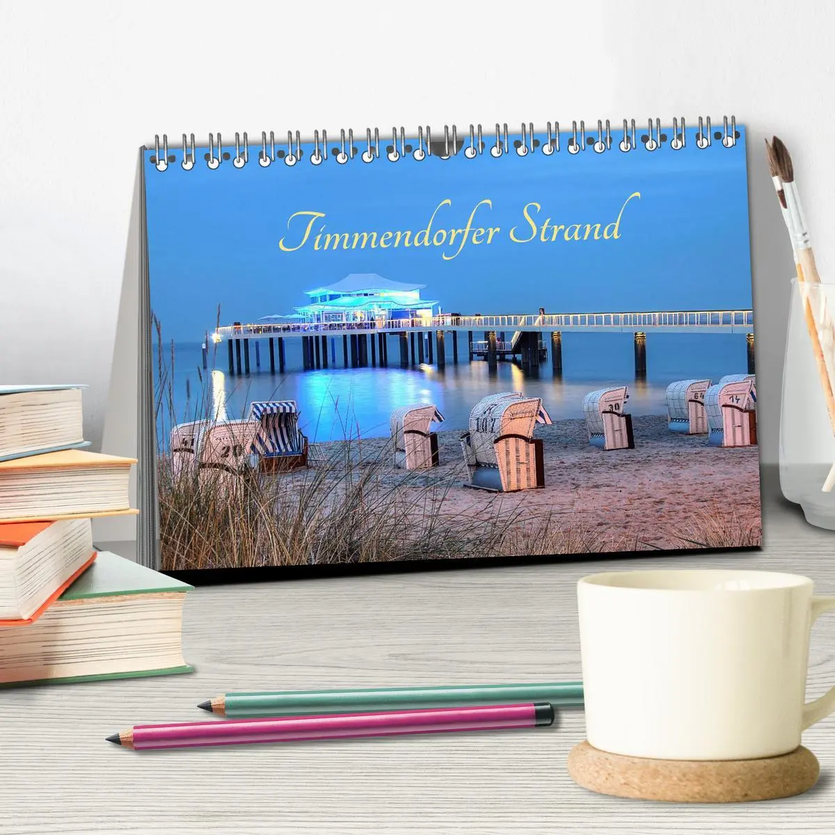 Bild: 9783516054620 | Timmendorfer Strand (Tischkalender 2026 DIN A5 quer), CALVENDO...