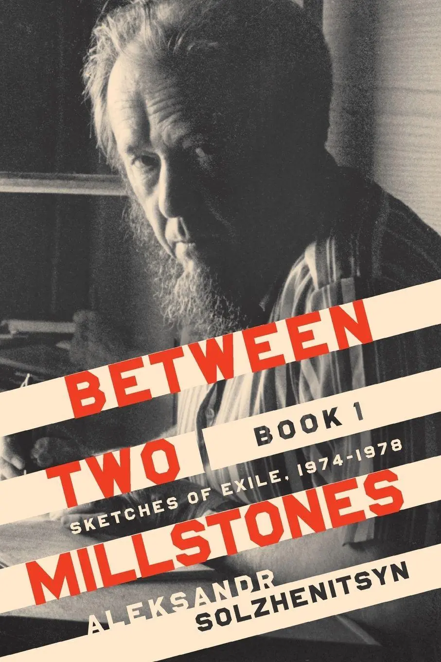 Cover: 9780268105020 | Between Two Millstones, Book 1 | Sketches of Exile, 1974-1978 | Buch