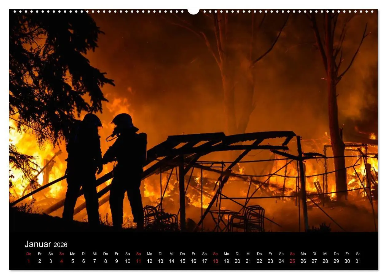 Bild: 9783516017120 | FEUERWEHR IM EINSATZ (Wandkalender 2026 DIN A2 quer), CALVENDO...